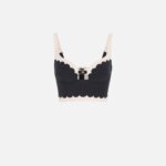 Top in double layer stretch crêpe fabric with embroidered scallop