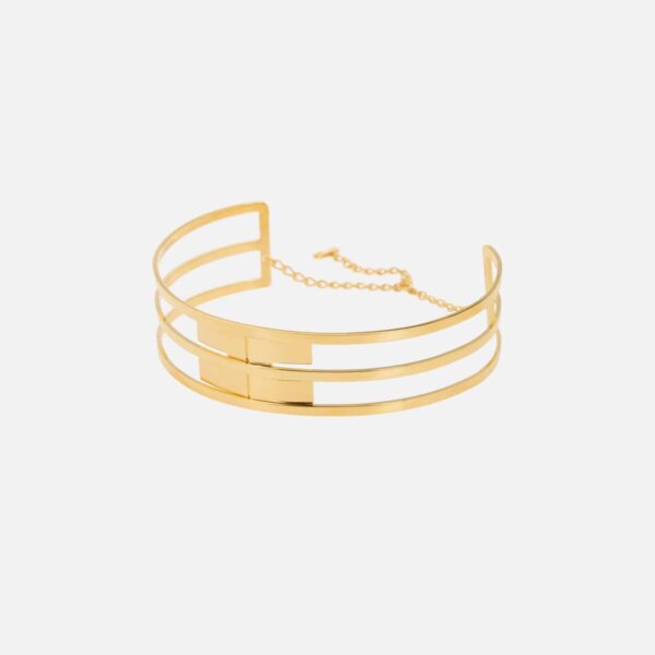 Necklace with band design and logo