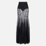 Skirt in floral lace