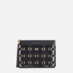 Mesh pouch with rings
