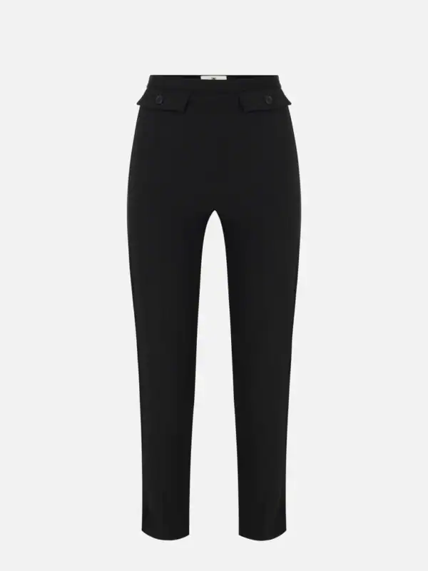 Trousers in lightweight crêpe and satin fabrics