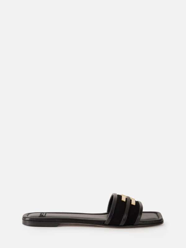 Leather flat sandal with logo detail