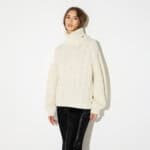 Knit pullover