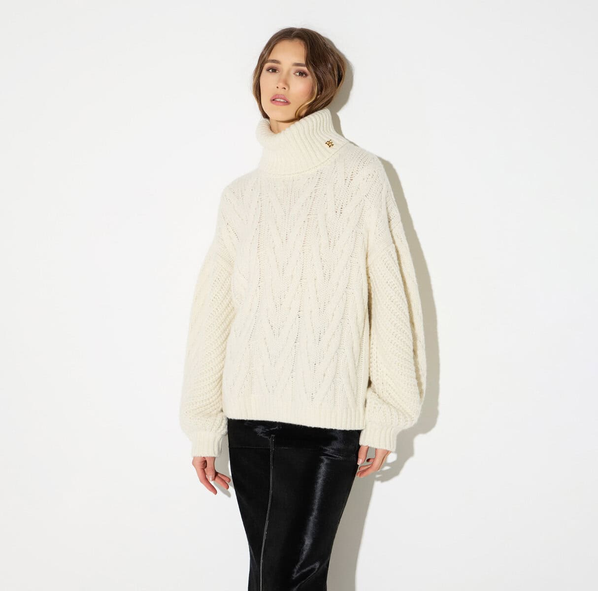 MK45T67E2_193_1_D Knit pullover - Image 1