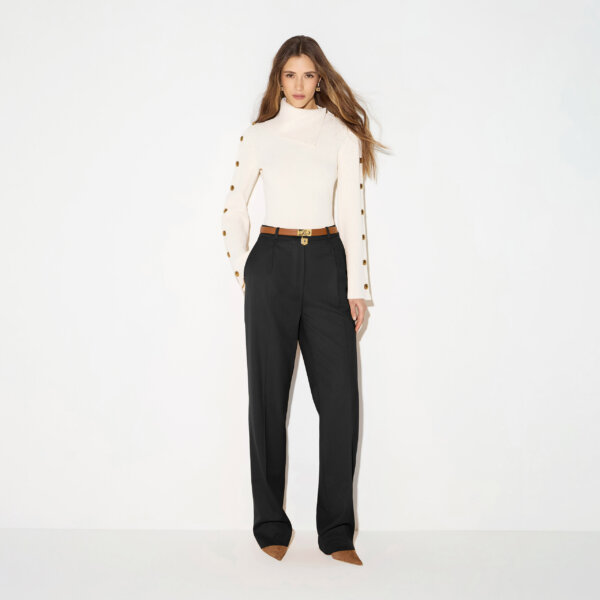 Trousers in gabardine fabric