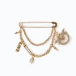 Brooch metal chain logo