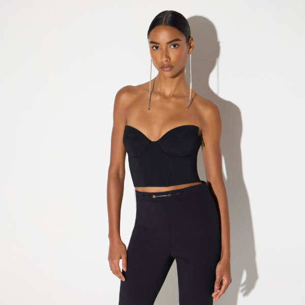 Top in lightweight cr?pe fabric with feathers